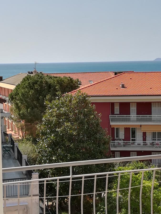 Albergo Calcagno Borgio Verezzi Esterno foto